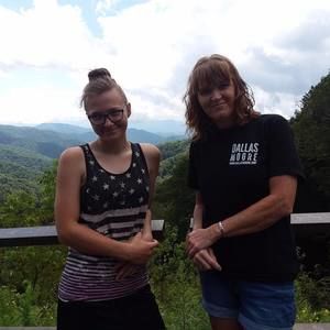 Meet your Posher, Lynn